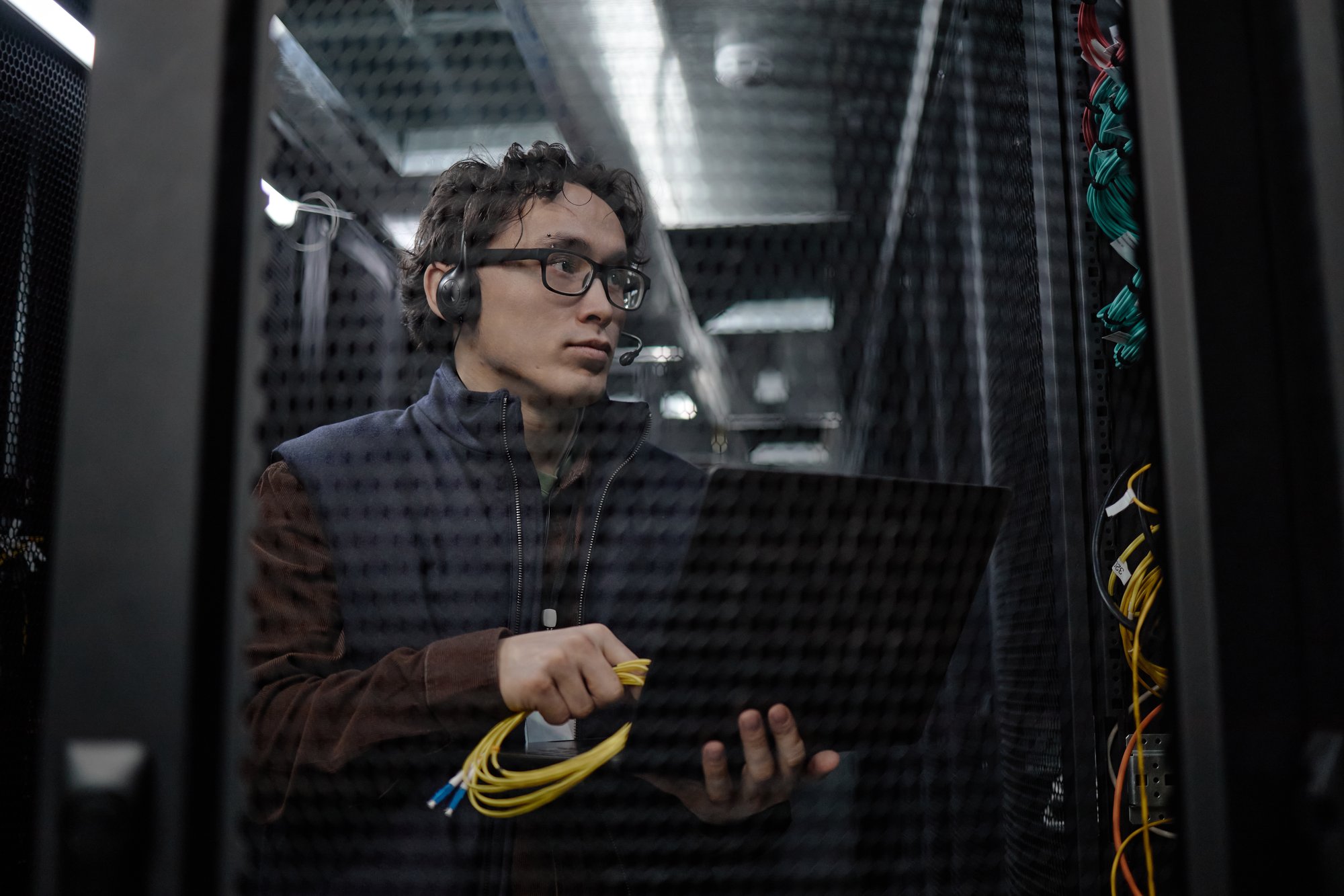 it_guy_datacenter